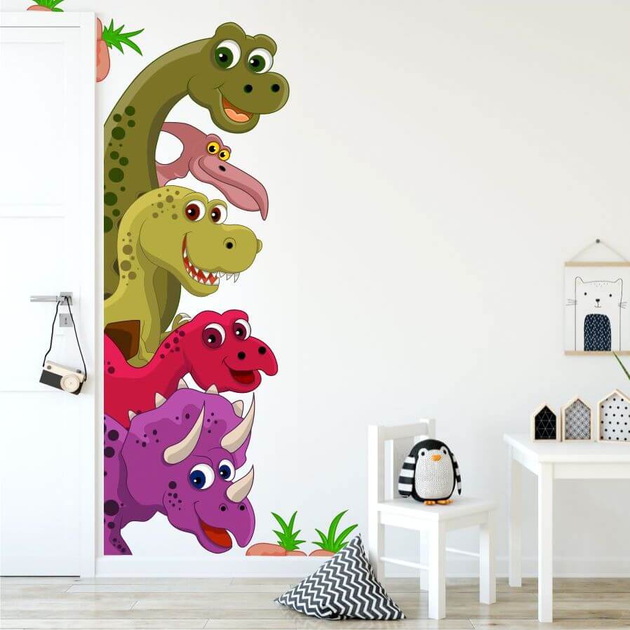 Adesivo - Dinosauri intorno alla porta